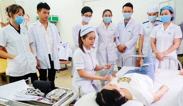Y sĩ đa khoa là gì?